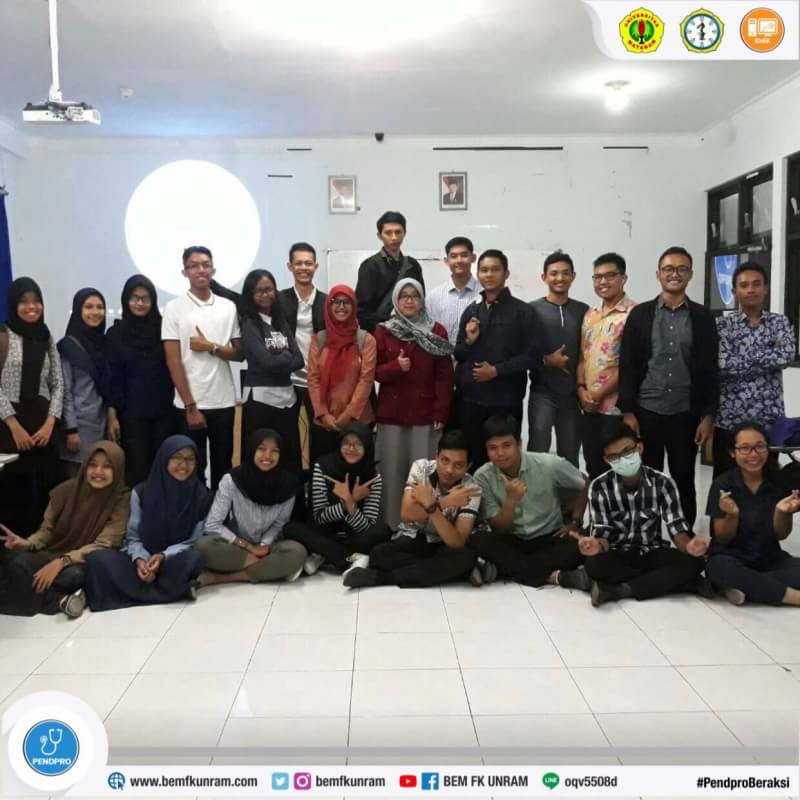 bemfkunram's tweet photo. Telah dilaksanakan Musyawarah Antar Angkatan 2015 - 2017 pd 6 Maret 2018 pukul 16:30 WITA yang diselenggarakan oleh Pendpro BEM FK Unram membahas mekanisme seleksi IMO &amp; RMO 2018. #BEMFKUnram #KeluargaInspiratif #SiapMenginspirasi #MusyawarahAngkatan #PendproBeraksi #HyperlinKHIK https://t.co/wezUCyiQXb