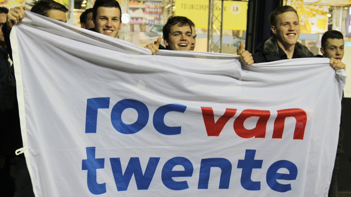 rocvantwente's tweet photo. Skills The Finals maakte gister op indrukwekkende wijze kennis met het Twentse vakmanschap 👊 15 van onze studenten ontvingen gister een medaille 🎉 5 x GOUD / 7 x ZILVER / 3 x BRONS 🏆 #trots #stf18 #rocvantwente #vakmanschap #ditismbo https://t.co/QEGn9sodlt