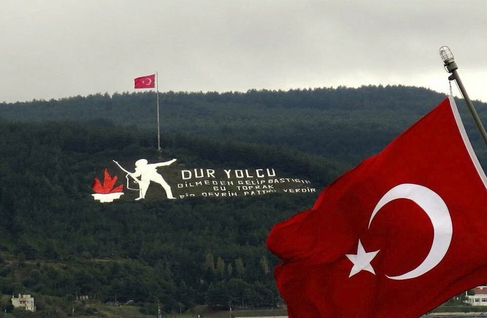 Bugün tarihi günlerden bir gün yaşıyoruz.Bir tarafta 103yıl önce ecdadımızın destan yazdığı #18martcanakkalezaferi Diğeride yaklaşık iki aydır pkk,ypg deaş gibi hain terör örgütlerine karşı TSK nın yürüttüğü #ZeytinDaliHarekati sonuna gelinmesi ve hedeflenen #Afrine girilmesidir.