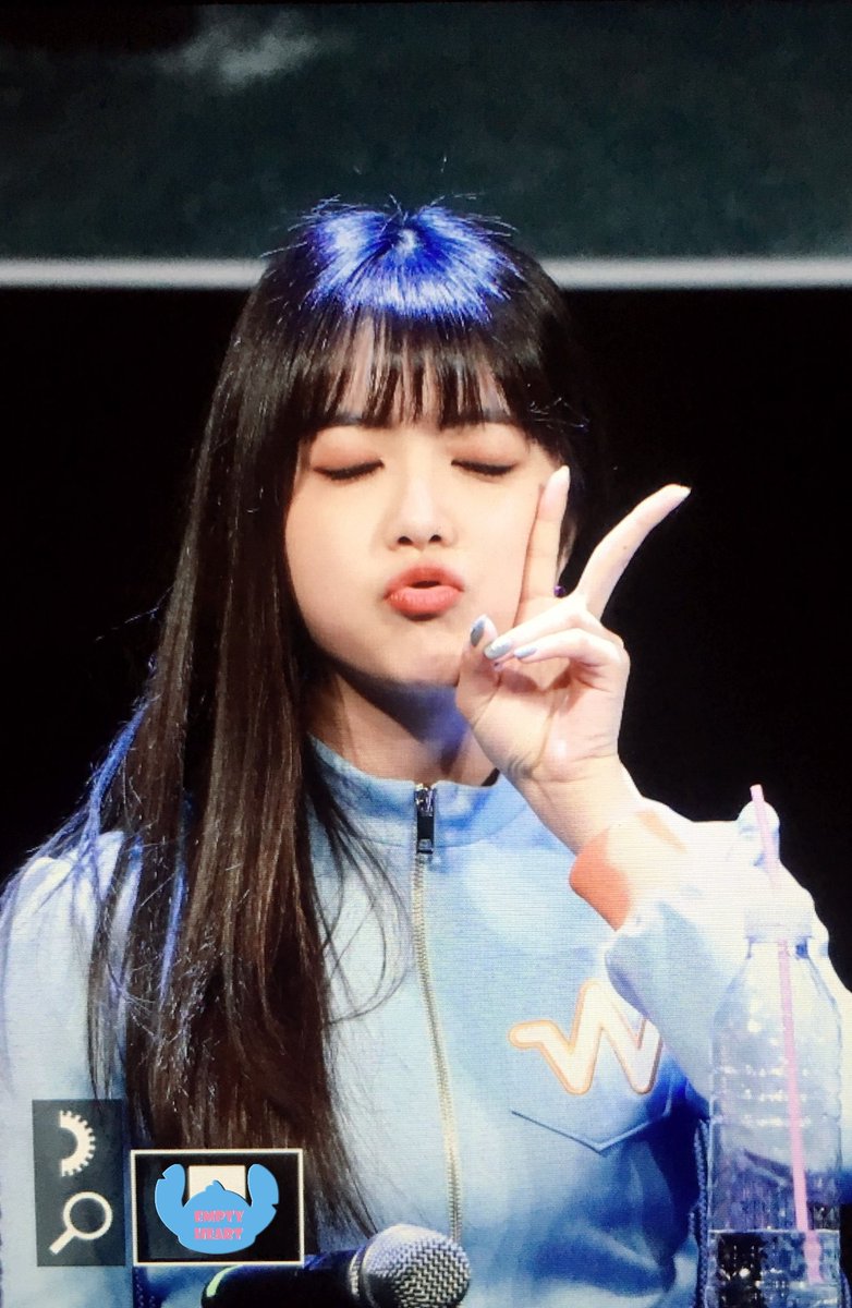 19970420_com's tweet photo. 180318 마포 팬싸인회  프리뷰<3>

 오와.....
#위키미키 #WekiMeki #지수연 #수연 #JiSuyeon #Suyeon @WekiMeki https://t.co/hauVRRLUP7
