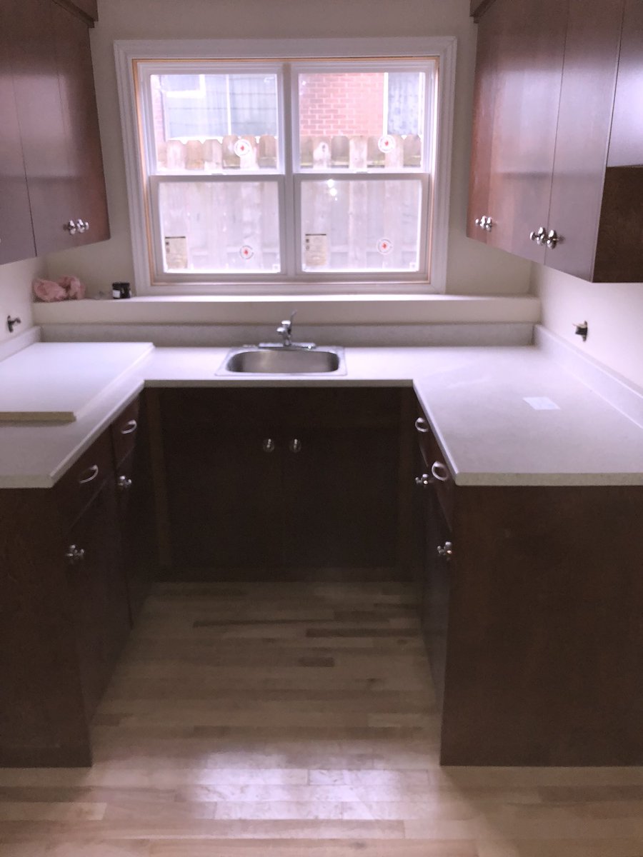 ronnielovett's tweet photo. 15 Dawn st Halifax has been newly renovated and looks great!  Units are going fast! #vidaliving https://t.co/nsSlNpIF9f