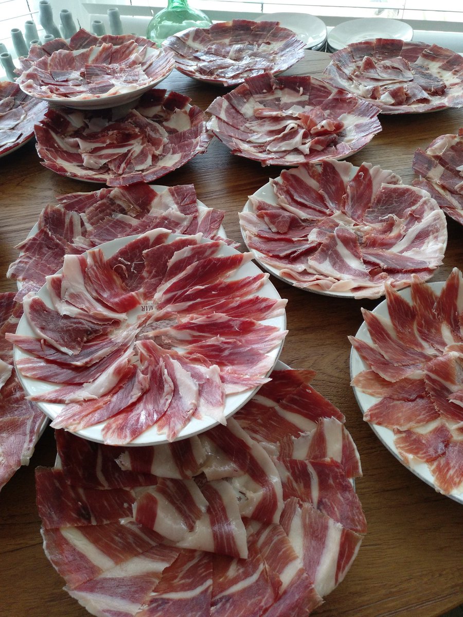 Jamón de bellota 100% ibérico #comapa #lobitodemar #a4manosdg