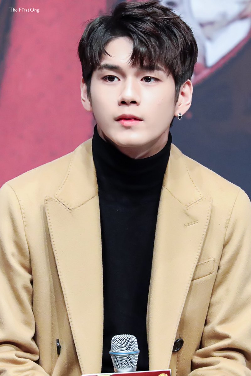 thefirstong0825's tweet image. 우리 성우 내일 fighting！❤️
#옹성우 #성우 #ongseongwu #wannaone #워너원