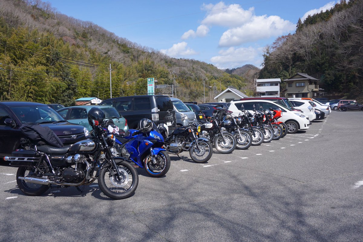 kyon650675's tweet photo. Wミーティングお疲れ様でした！
思い出に残る1日になりました！
またいろいろ計画しておきますのでよろしくお願いします！
#W400 #W650 #W800 https://t.co/1HkyTKlQBG