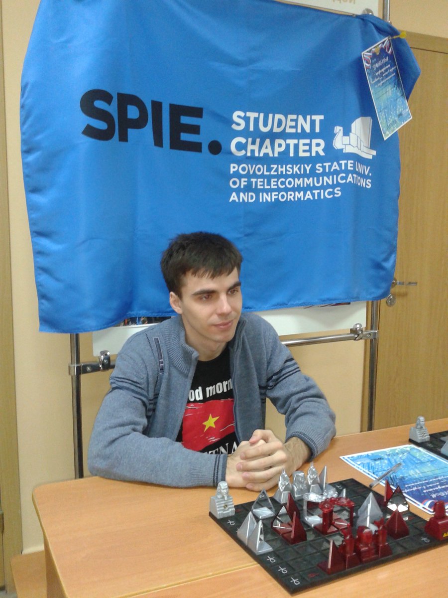 В Поволжском государственном университете (Московское шоссе, 77) состоялся турнир по игре в лазерные шахматы #СамараВыбирает <a href="/AllaVolchkova/">Алла Волчкова</a>