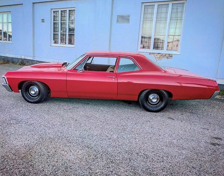 ClassicCarWirin's tweet photo. Saturday Sideshot #Repost @vargensgarage
・・・
#chevy #belair #2doorpost #biscayne #steelies #dogdish #povertycaps #427bbc #chevypower #chevrolet #americanmuscle #sleeper #cars #carsofinstagram #classiccar #classiccarwiring #caroftheday #saturday #side… https://t.co/iGe0OZXtyq https://t.co/zuo2QVfnnp