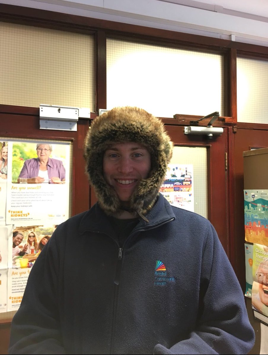 em_johnsturner's tweet photo. BCH Rapid Response South braving the snow once again. #SnowQueens And #BentheBear @BrisComHealth @JuliaClarke_BCH https://t.co/fKNKknpvZB