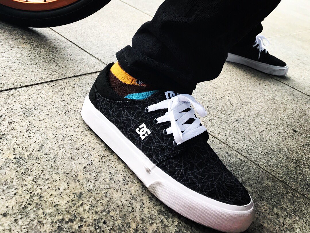 Bmx Yuya 公式staff Sur Twitter 本日は兵庫県三田市 ホロンピアにて 丸一日bmxの練習でした 暖かくなりbmxに乗ると汗だくな季節になってきました 良い練習日和でした 前のbmxシューズは1か月で履き潰し新しい靴で心機一転です Bmx靴は平均寿命1カ月