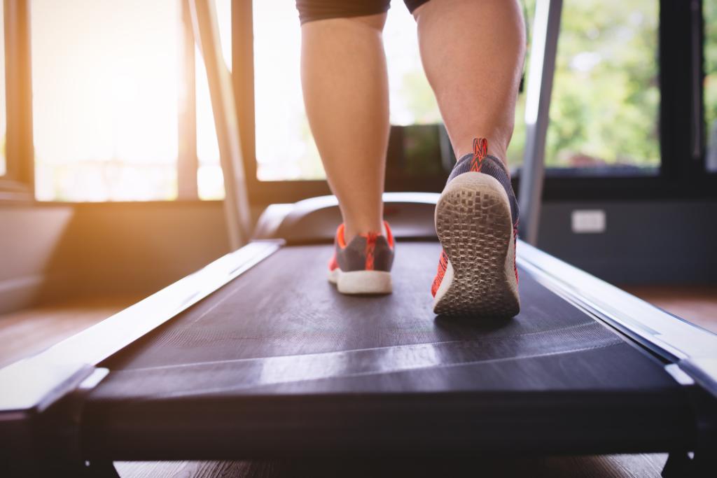 JAMAOnc's tweet photo. Leisure-time physical activity was associated with lower risks of many cancer types with greatest effects for cancers of the 
- Esophagus (HR, 0.58; 95% CI, 0.37-0.89)
- Liver (HR, 0.73; 95% CI, 0.55-0.98) and
- Lung (HR, 0.74; 95% CI, 0.71-0.77)
https://t.co/5pBAfLEGvi https://t.co/ZP4ACWF47X