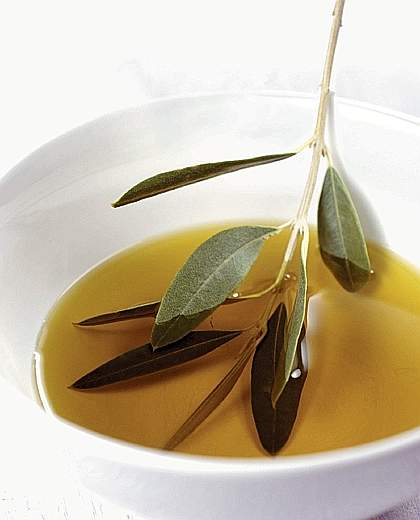 Scuole_Cucina's tweet photo. -- Prodotti italiani d'eccellenza -- Dalla Provincia di #Pesaro-Urbino: Olio Cartoceto D.O.P. https://t.co/Lda6ss4eBt