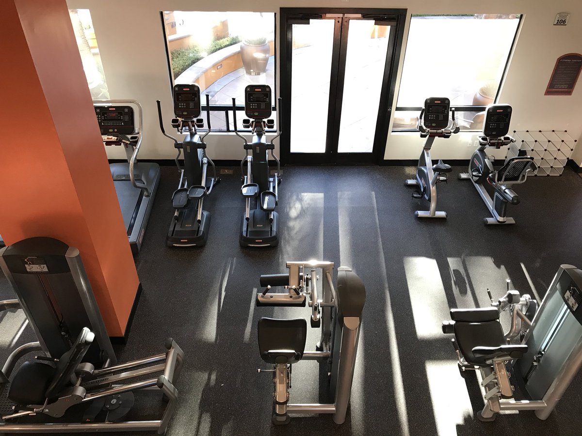 pandaviews's tweet photo. Have you seen our #FitnessCenter remodel? #newcardio #newfreeweights #newTRX #apartmentliving #laliving #aimco #calabasas #forrent #lovewhereyoulive #malibucanyon https://t.co/xILOtcDEVQ