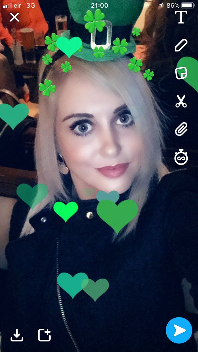 luluosullivan's tweet photo. St. Patrick’s Day ☘️🍺☘️#standardselfie https://t.co/Y3e0jTV4zL