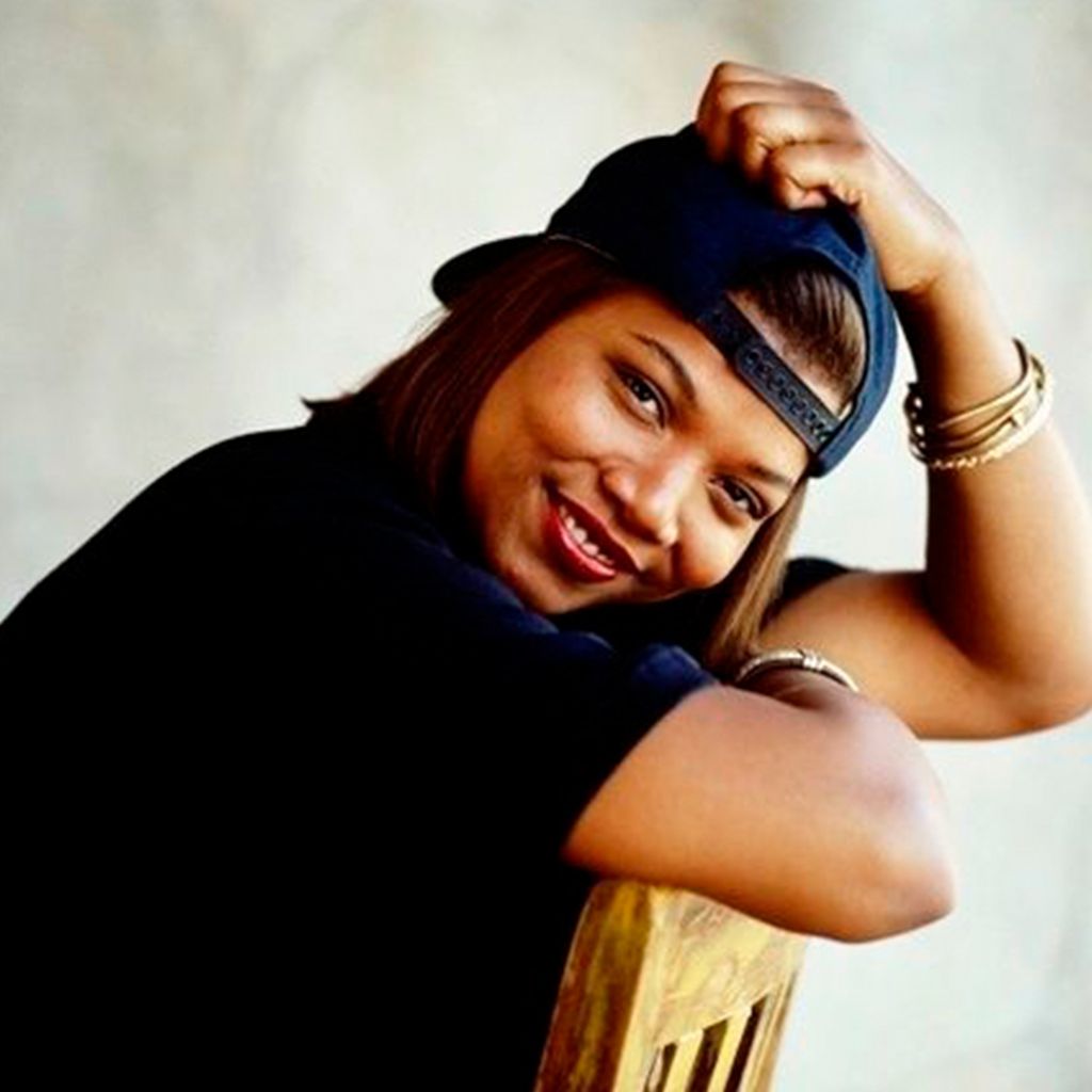 Put on your party crowns!! Happy Birthday Queen Latifah  