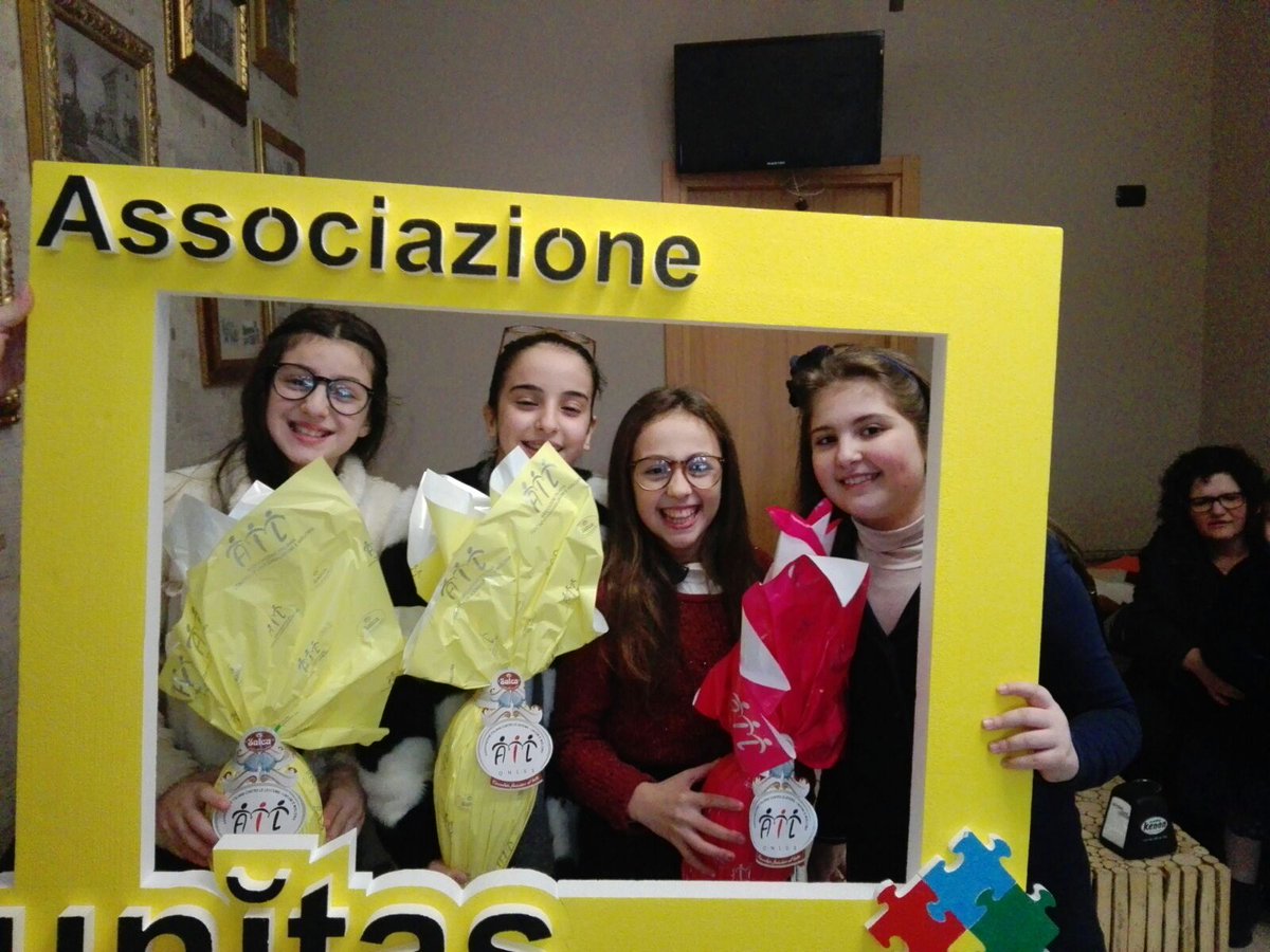 AssUNITAS's tweet image. L'Associazione Unitas ringrazia tutti coloro che, seppur con un piccolo gesto, hanno contribuito a sostenere l'impegno e il lavoro di #AIL nella lotta contro i tumori del sangue. 
Grazie di cuore!
@AIL_Onlus @Acli_nazionali @ACLI