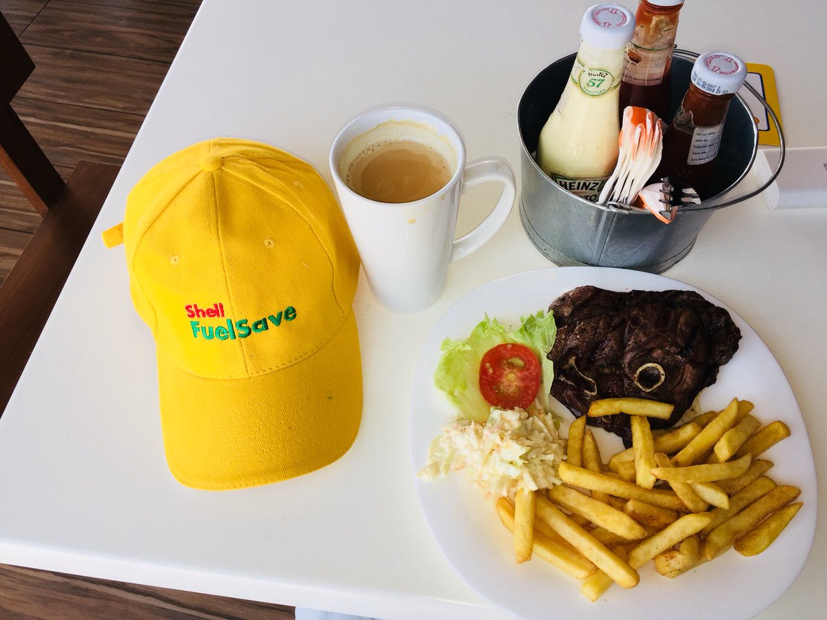 chriskirwa's tweet image. Tomorrow @VivoEnergyKenya have an after work plan for you and your colleagues. #TupataneShell is happening @BigSquareKE on Mombasa Road.
Spend Ksh 1000/= at Big Square and earn free fuel worth 1000/= bob at Shell.