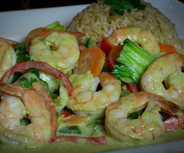 Jungle Love! Jungle Green Curry like no one else! Jinjalicious!!!
All Three locations:
510 N Guadalupe Santa Fe 
8900 Holly Ave Albuquerque
5400 Sevilla Albuquerque
#tropicalsensations #hothothot #ilovejunglecurry #redcurrytoo