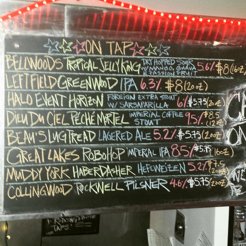 Spot the $5.75 Sunday pours @beausallnatural <a href="/CollingwoodBeer/">The Collingwood Brewery</a> <a href="/GreatLakesBeer/">Great Lakes Brewery 🇨🇦</a> <a href="/HaloBrewery/">Halo Brewery</a>!