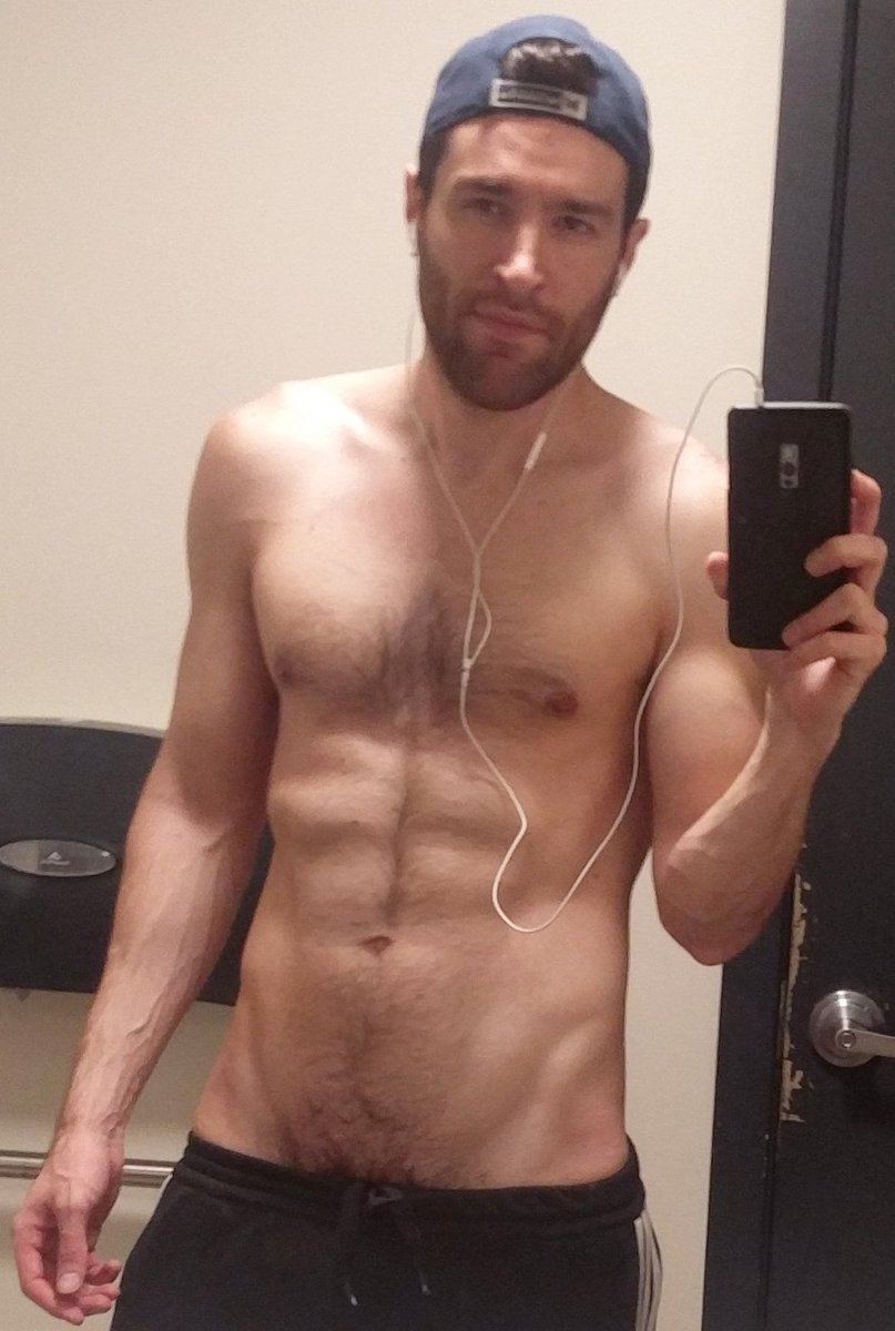 TunaPhish09's tweet photo. I am not perfect, I am flawed. If you don't like it? well.......

#malemodel #selfiesunday #sexysunday #malebeauty #hotandscruff #abs #fitness #gymselfie #selfieweekend #vlines #cumgutters #fitfam #modelife #noexcuses https://t.co/VGR2yQaFh7