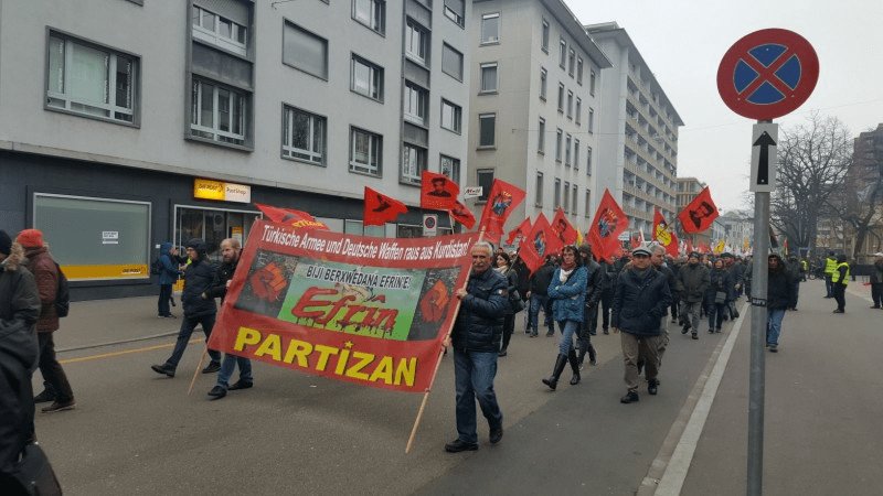 Basel`de Binler Afrin İçin Yürüdü! avrupahaber3.org/baselde-binler…