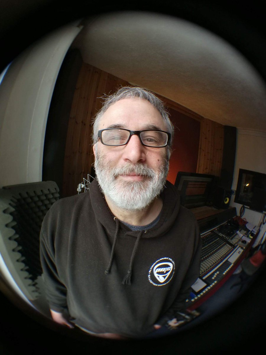 Dead_Frames's tweet photo. We've been in the studio...Dead Frames music coming your way soon! #DeadFrames https://t.co/ec3Blt9lY7