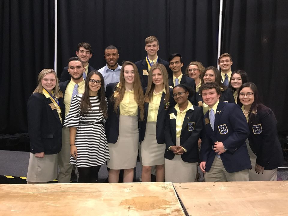 MissouriDECA's tweet photo. On behalf of your State Action Team 70, Missouri DECA would like to thank all of the participants, advisors, officers, judges and event staff involved at our #ASCENDKC70 State Career Development Conference!
Now let’s ASCEND to Atlanta and get some glass! ✈️🔷 https://t.co/F1zKEeHKMj
