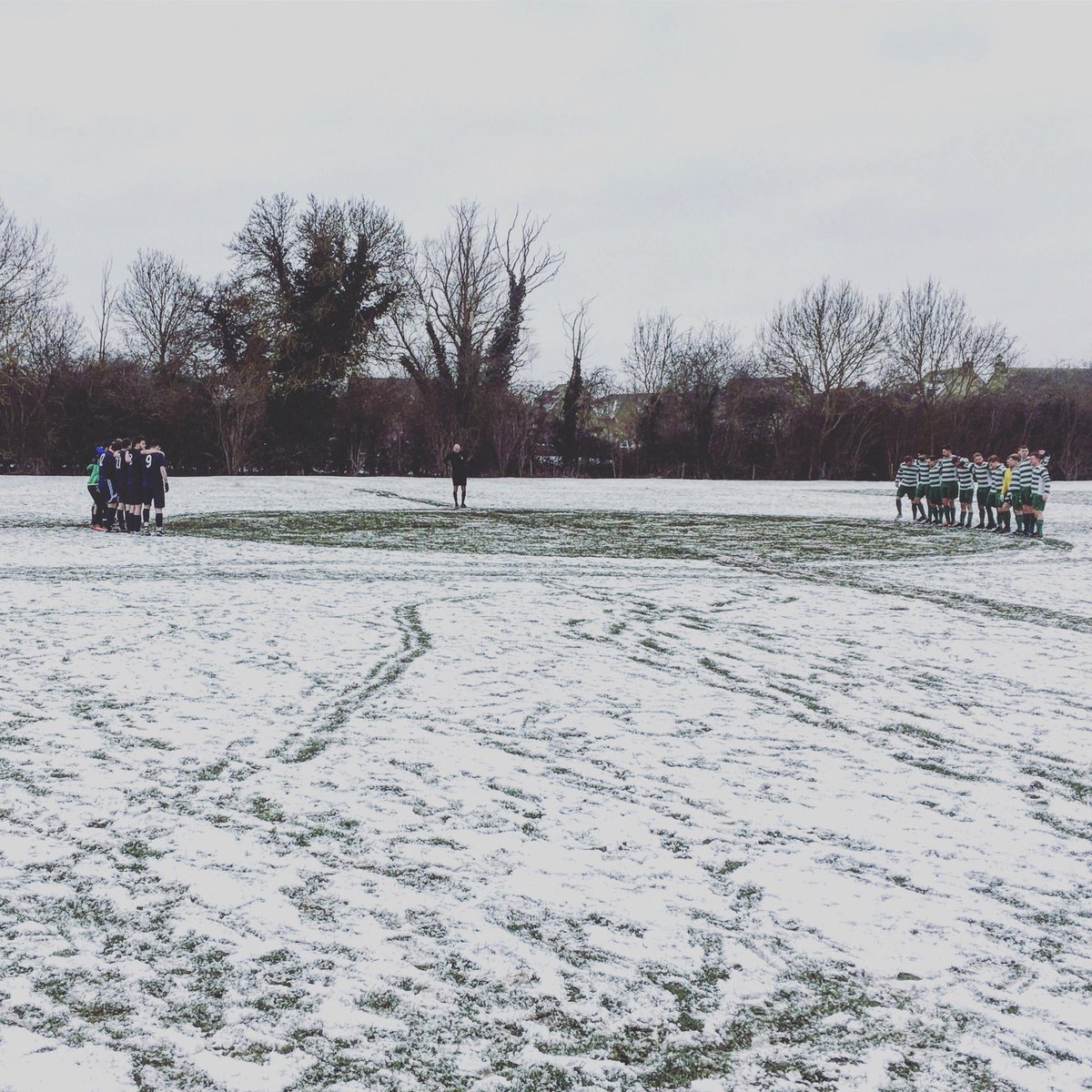 NorthboroughFC's tweet photo. Today’s Game

@NorthboroughFC 2-6 @TheGeorgeOundFC 

@sgrussen 
Raphael Otonga 

MOTM: Steve Phillips 

Massive respect for the George getting the game on today👏🏽👏🏽 https://t.co/gMUsglON4P
