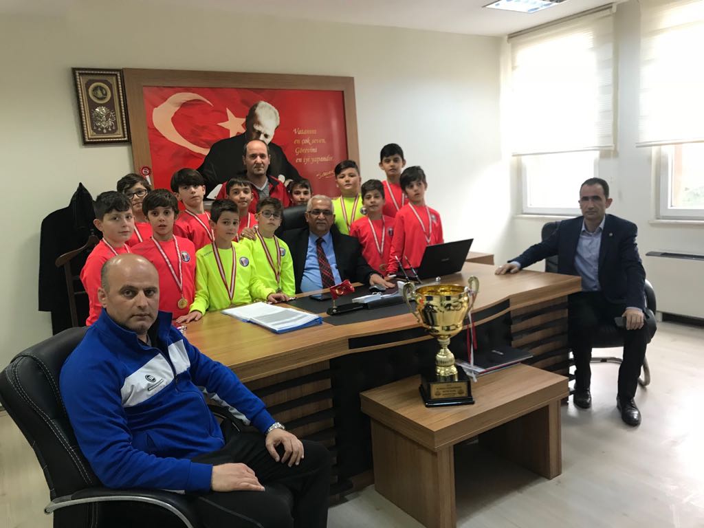 Antalya şampiyonu Akademi spor  öğrencilerimizi tebrik eder başarılar dileriz