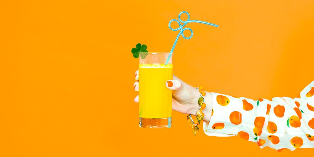 OfficialEsterC's tweet photo. Ester-C® Effervescent Fizzy Drink provides immune support you need for a happy St. Paddy’s day.*☘️ https://t.co/svrawv8stP
