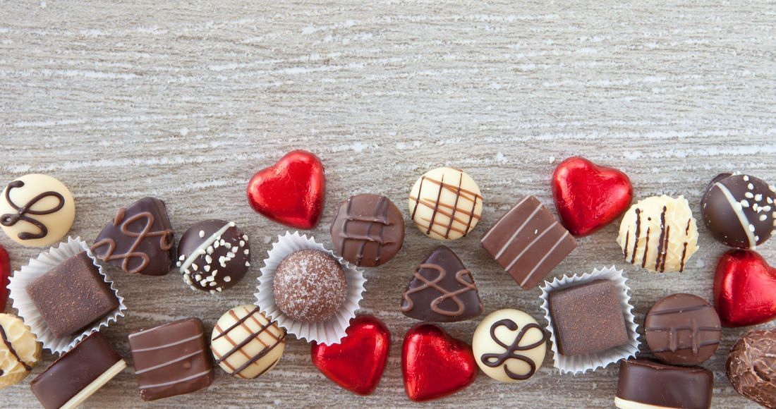Equalibras's tweet photo. Because we're in #DECHOX month, we decided to give you the lowdown on what effects chocolate has on your #health - the good, the bad and the ugly.
There are always conflicting views on chocolate so here are the facts. #LifeChangeNow #Type2Diabetes #T2D https://t.co/wVVWjhYz0z https://t.co/NaYNqOhizm