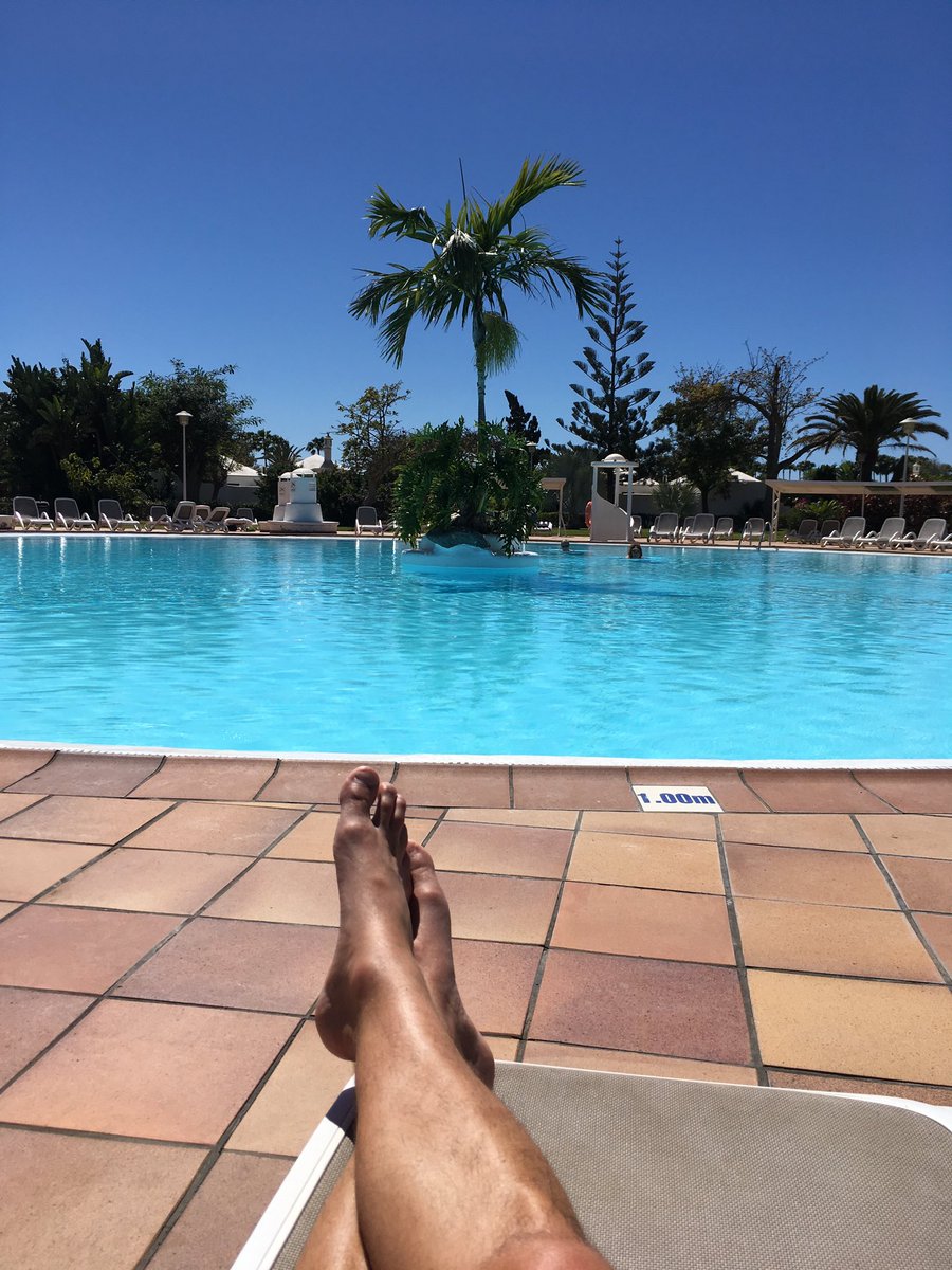 MrChrisTill's tweet photo. Last day in the sunshine #holiday #GranCanaria #Maspalomas #SandyGolf #gratitude ☀️ https://t.co/glTPXjIEtq