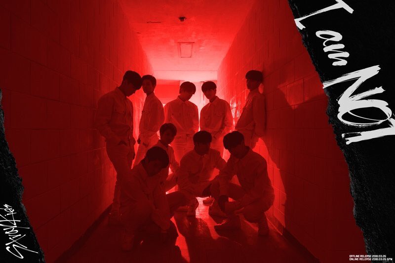 STRAYKlDSJONE's tweet photo. Stray Kids(스트레이 키즈)
DEBUT ALBUM
<I am NOT>
TEASER IMAGE. #GROUP_PICTURE.
2018.03.26 MON 6PM
#StrayKids #스트레이키즈
#IamNOT #District9 https://t.co/oCWVp0t7Ir