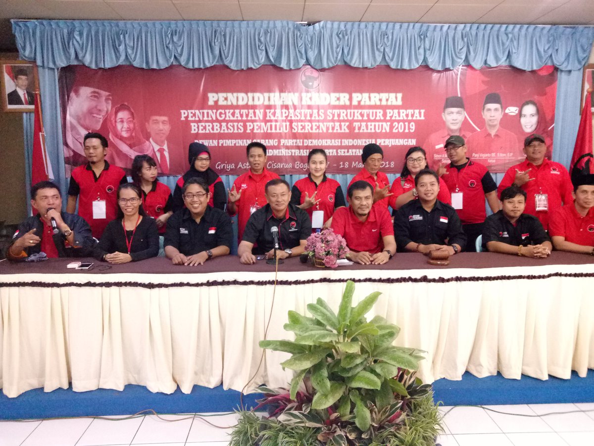 TOT Jakarta selatan
#T3tapJokowi 
#PDIPerjuangan