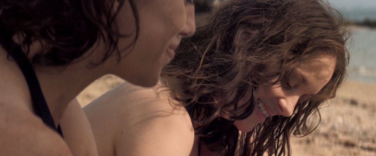 BestOfMarionC's tweet photo. Marion Cotillard and Charlotte Gainsbourg in Ismael's Ghost (2018) https://t.co/jvOFaGL8F0