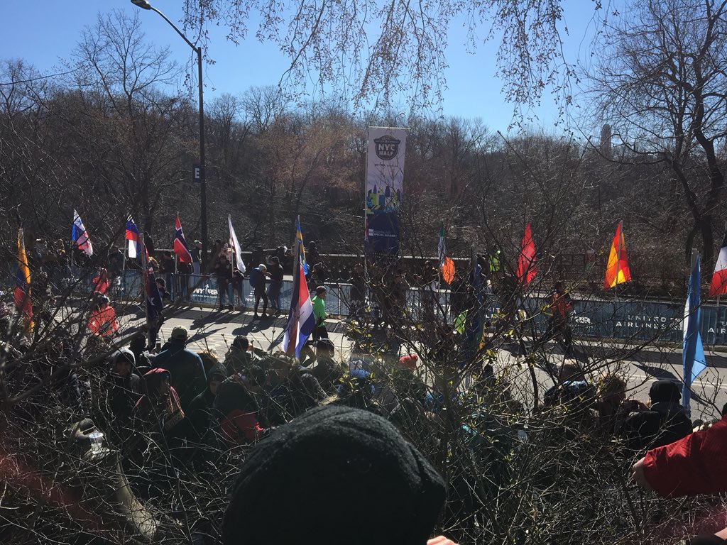 PSoderblom's tweet photo. One of NYPD’s finest 😎 looking after runners and crowd during NYC half marathon https://t.co/iwopUiRSWN