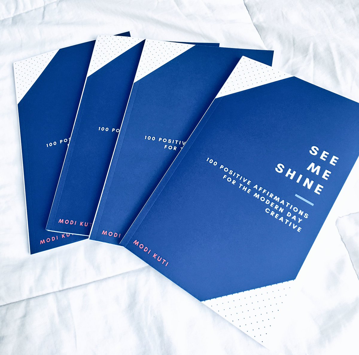 Modinlivincolor's tweet photo. See Me Shine: 100 Positive Affirmations and Sayings for The Modern Day Creative https://t.co/7IIC9nsNqc https://t.co/LZqnx75nT4