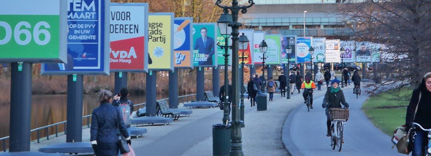 Gilberto Morishaw <a href="/bertmangil/">Gilberto Morishaw</a> studeert momenteel Bestuurskunde aan de Universiteit Leiden. Als lijsttrekker van de partij Bond voor Studentenactie in Den Haag <a href="/bsadenhaag/">Bond voor Studenten Actie</a> wil hij zich gaan inzetten voor meer e-democratie in Den Haag. #GR2018 universiteitleiden.nl/nieuws/2018/03…