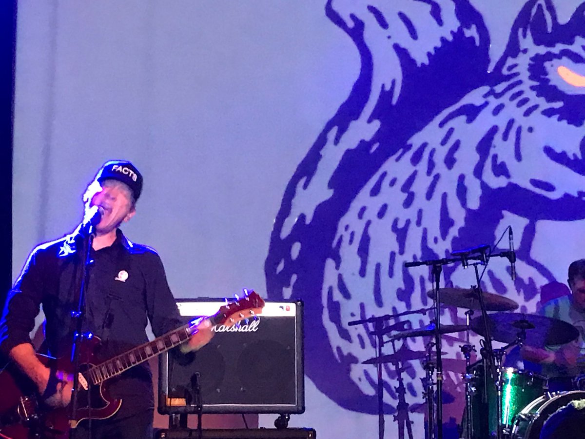 Facts_Hat's tweet photo. @billjanovitz and @buffalotomband were loud and clear and beautiful last night. Bill wears a @Facts_Hat in support of @pressfreedom in these dark but important days.  An idea not a brand. https://t.co/phd23UWv8T 
#decency https://t.co/cyjKFPnXYX