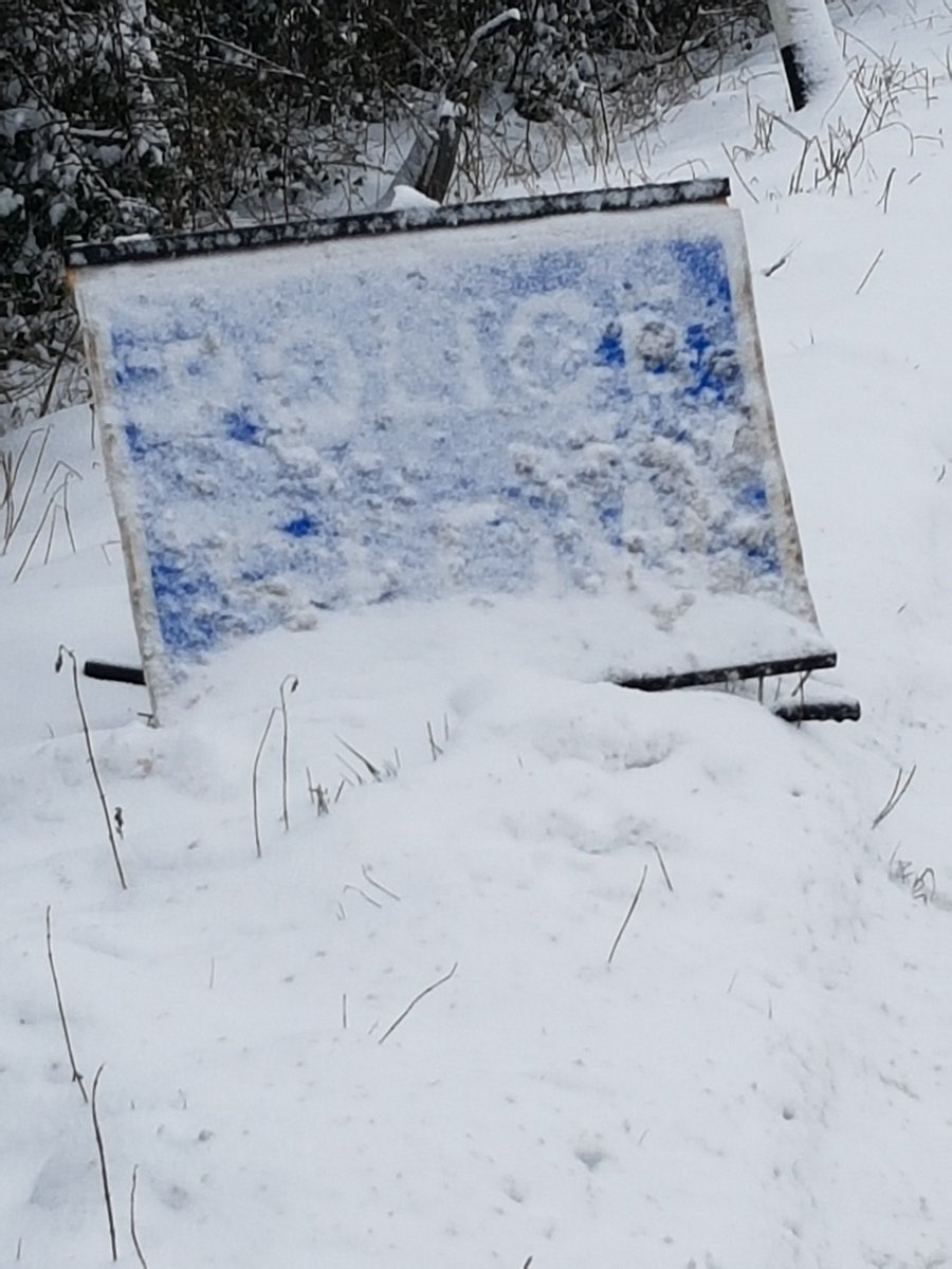 ASPSouthSom's tweet photo. Going to freeze tonight. Roads still being gritted &amp; ploughed as normal. Go steady #BeastFromTheEast2 https://t.co/GGWp0VJrCB