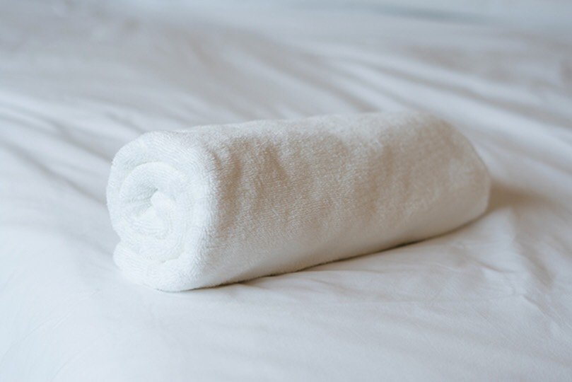 sskrkprk's tweet photo. これ睡眠中の呼吸も深くなって、寝起きすごくスッキリするんだよなあ。

「あることをして寝るだけで体が整う。整体師が考案したスマートなセルフケア 」https://t.co/pmrUXk2dXU https://t.co/E9eHVGrlb9