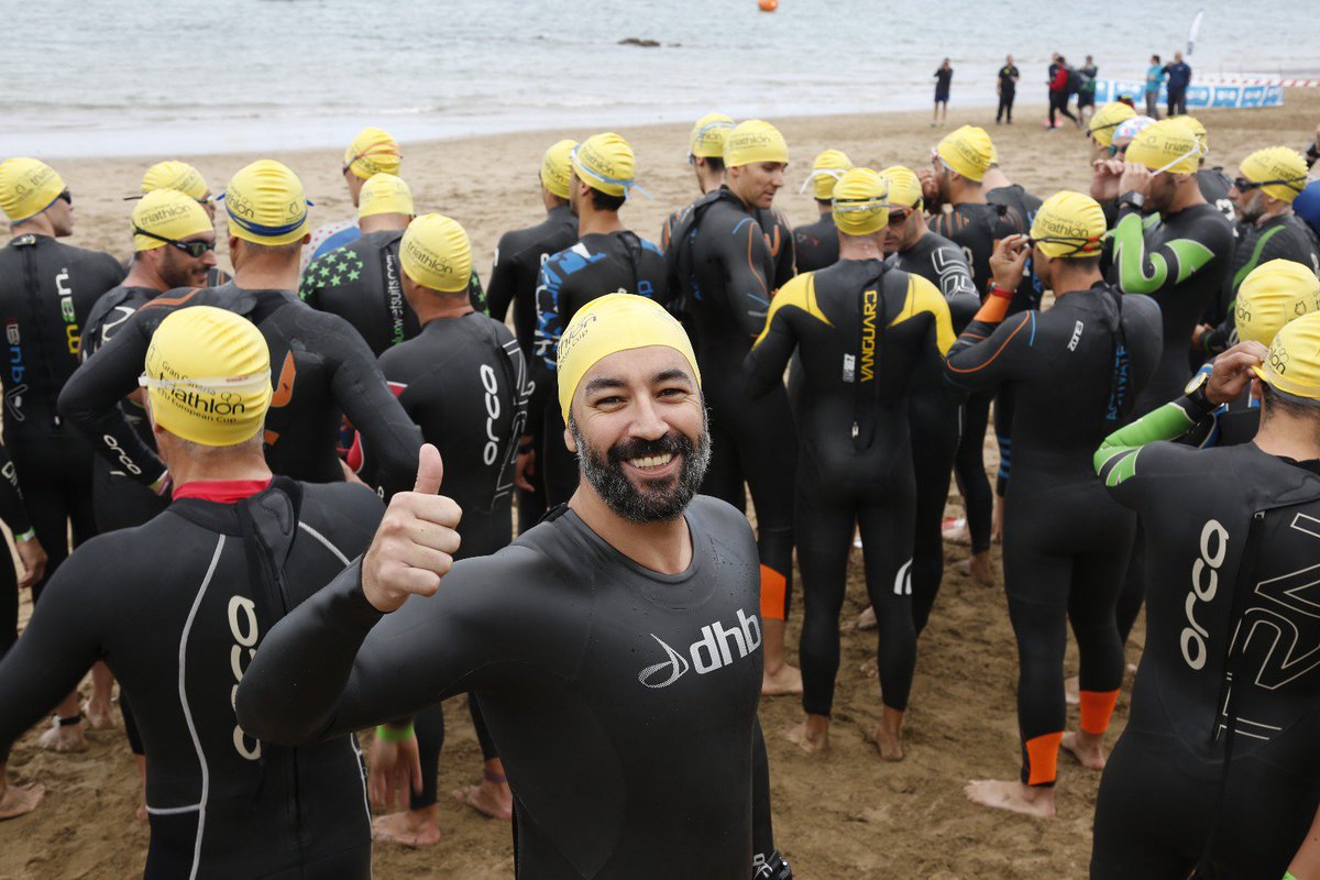 DiazMartinM's tweet photo. Bueno, por fin puedo decir que soy "Olímpico". Aquí mi participación en la @GCTriatlon a los ojos del gran @ivanlesa, quien no es sólo un gran fotógrafo sino un buen amigo. https://t.co/Fqtda1vH2a