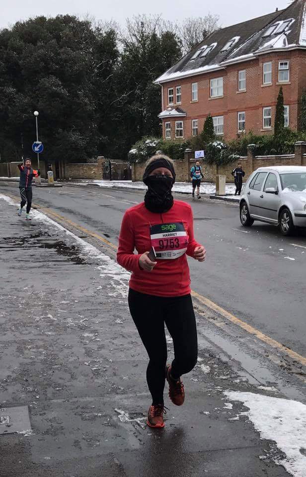 H_Smithlet's tweet photo. Thank you @NOTREADINGHALF for inspiring me back out of my bed this morning. I didn't manage to time it quite right to run with you, but crunching over the ice was pretty much the most fun I've ever had running! https://t.co/xypDRaQN3X