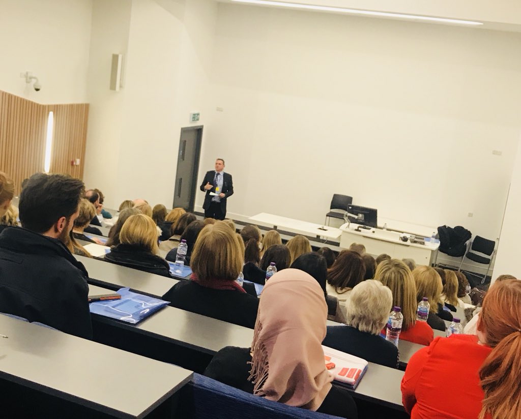 alisonstrath's tweet photo. Well done to David Pfleger & pharmacy colleagues in @NHSGrampian for engaging so enthusiastically with my workshop on the pharmacotherapy service #grampharm #inspiring #pharmacy #futureofpharmacy https://t.co/2ElRGWG89C