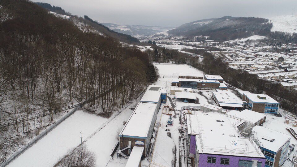 Following a risk assessment of the school site &amp; access routes at 4:30pm, it has been decided that Treorchy Comprehensive School will be closed tomorrow (Monday 19th March) as the pavements leading to school and the School site are unsafe.