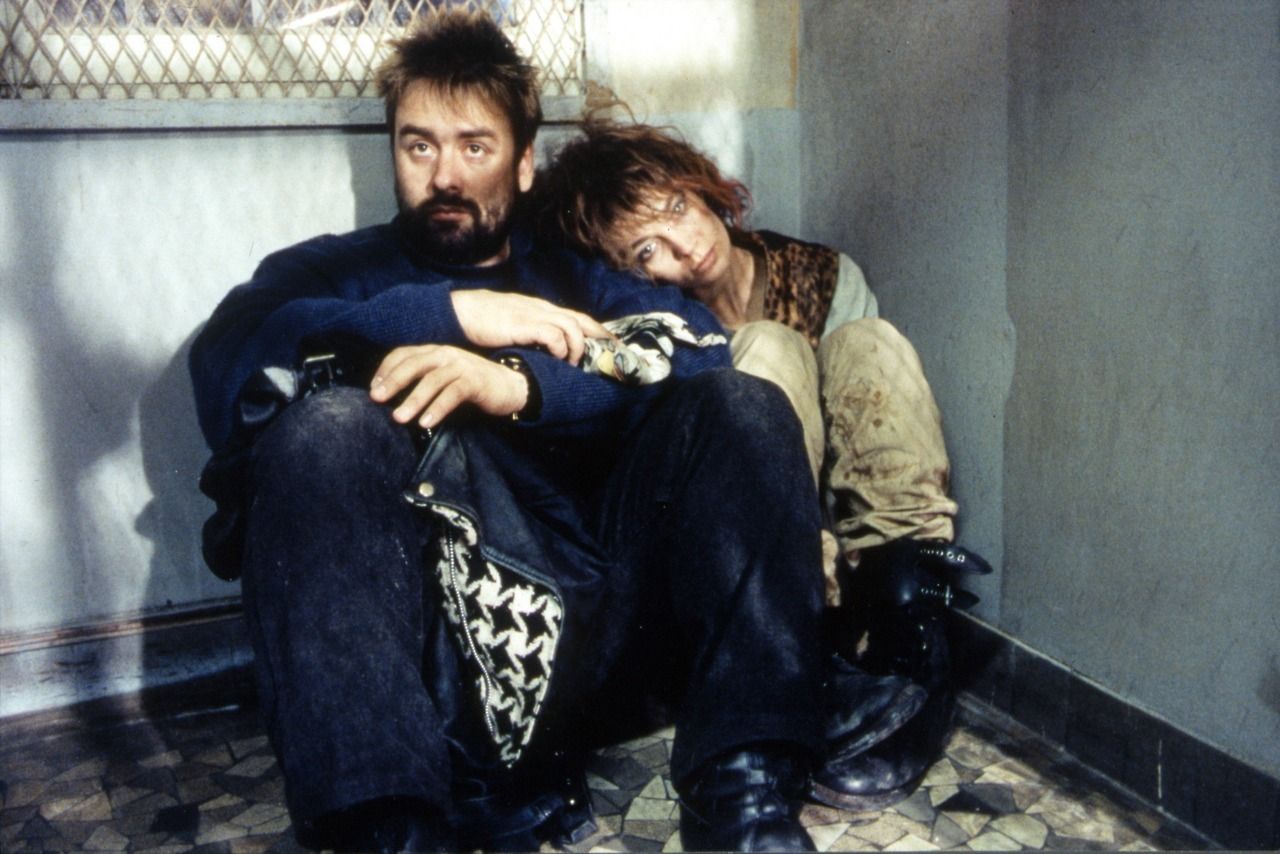 Happy birthday, Luc Besson! Seen here on the set of La Femme Nikita (1990) with star Anne Parillaud. 