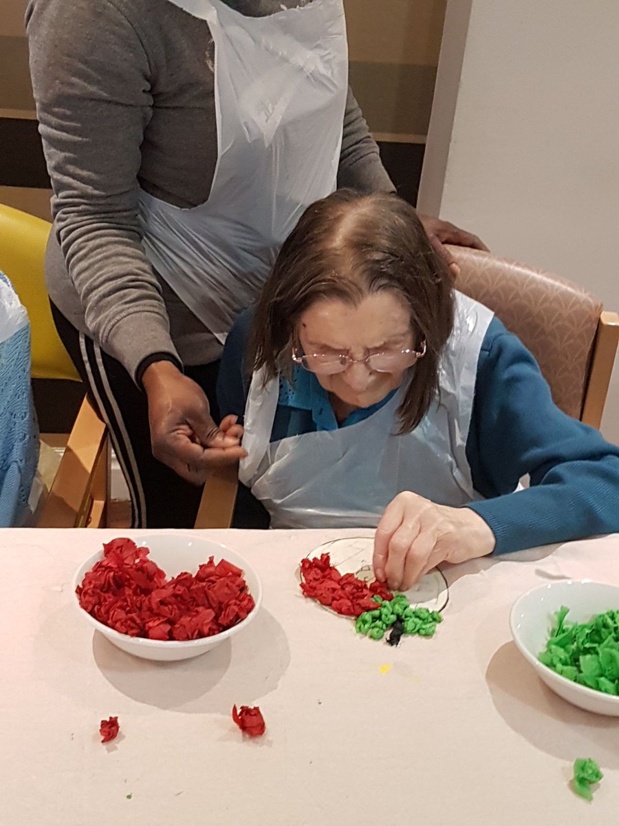 BykerHallCare's tweet photo. Throwback to #FiveADayThursday when our residents enjoyed creating their very own fruit bowl masterpiece which is proudly on display! #NHWeek #Nutrition #Hydration #CareHomesMatter @NHWeek https://t.co/9ccDkMJzg4