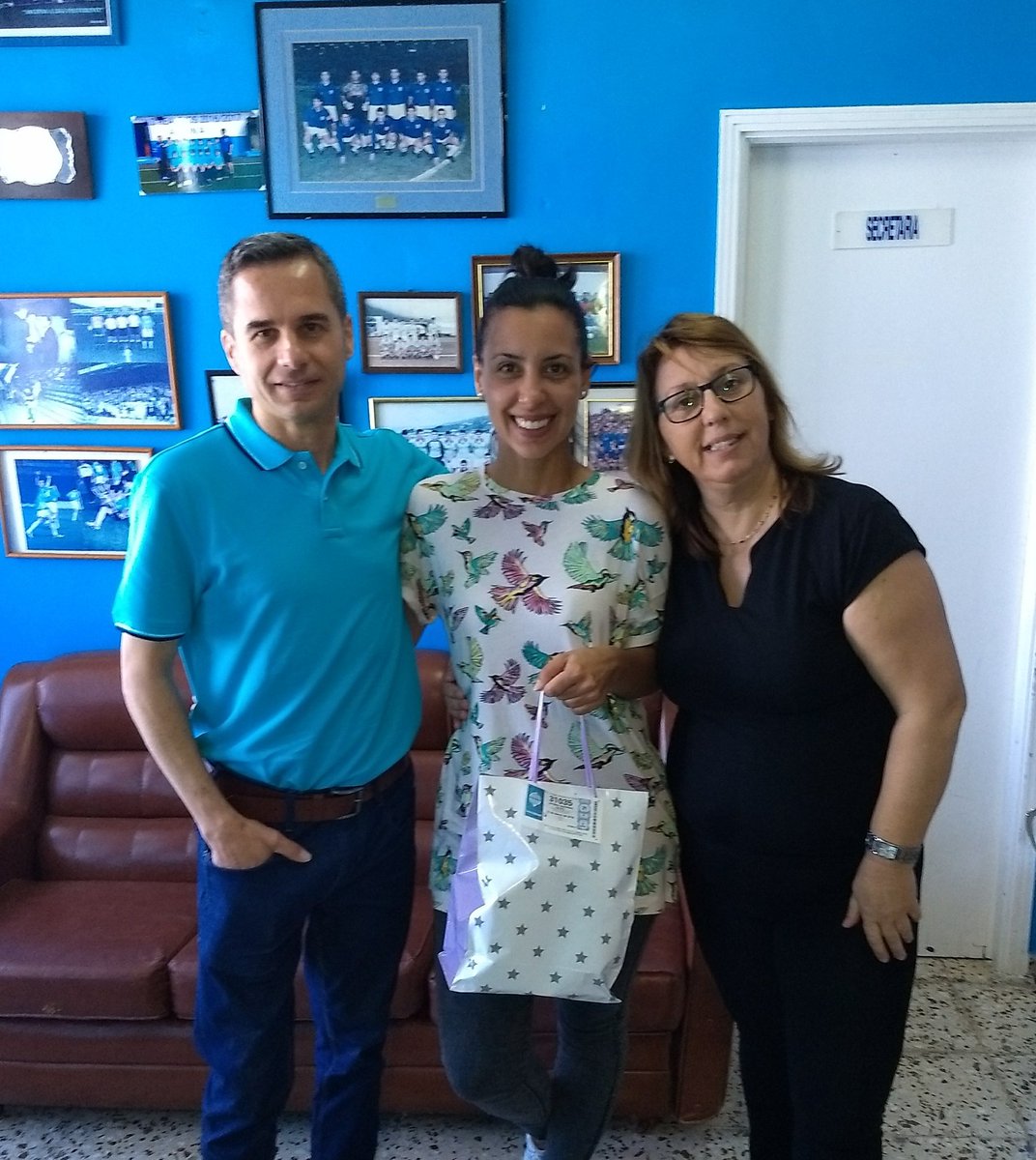 UDRealejos's tweet photo. La afortunada de la rifa del partido de hoy, es Lore Doniz, con el número 457 y que se lleva el premio de un décimo de Lotería Nacional y un regalo sorpresa, gentileza de Fernando Hernández.

¡MUCHAS FELICIDADES A LA AGRACIADA! https://t.co/8sYc7gSgEQ
