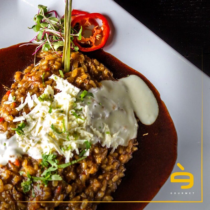 IneditGourmet's tweet photo. The asado negro rissoto is by far a Sunday's best lunch option idea to enjoy with the family! Visit our Web and check what's cooking! #ineditgourmet #gourmetlife #gourmet #culinary #rissoto #miamitakeout https://t.co/28Z0k3CSms