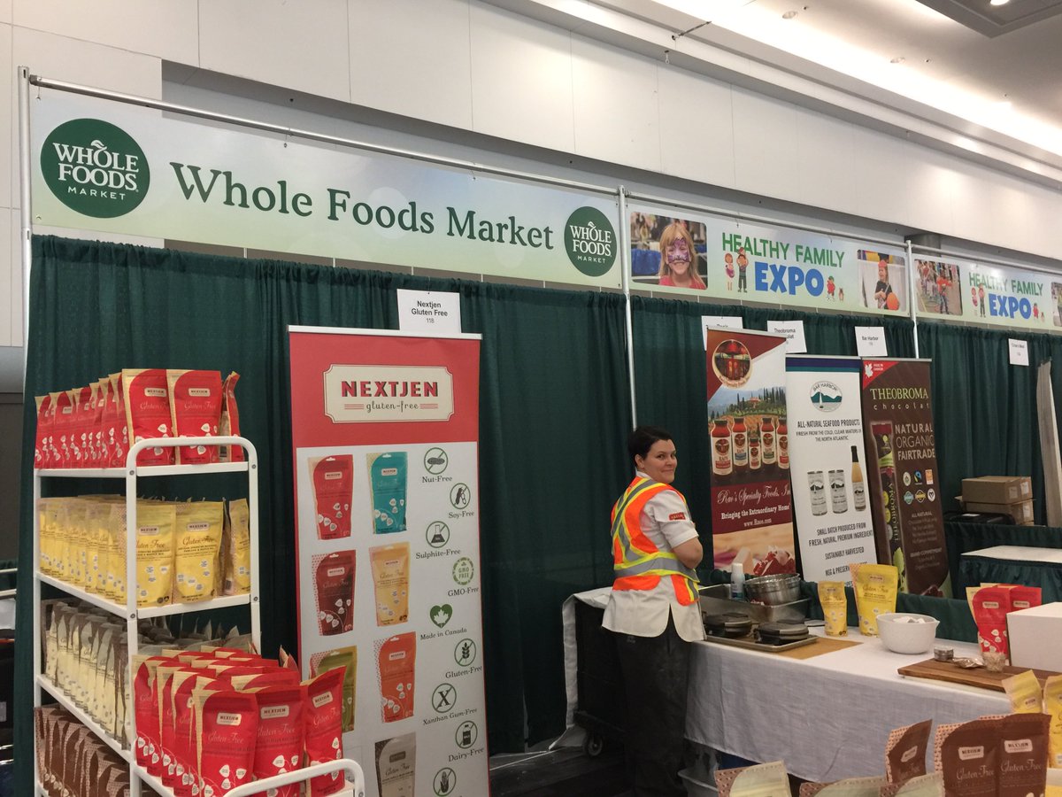nextjenGF's tweet image. Busy bee @jenpeters721 put the finishing touches on our @HealthyFamExpo setup. We're in booth 118 of the @WholeFoods Market Zone until 6:00 pm today—drop by for some tasty #glutenfree treats!