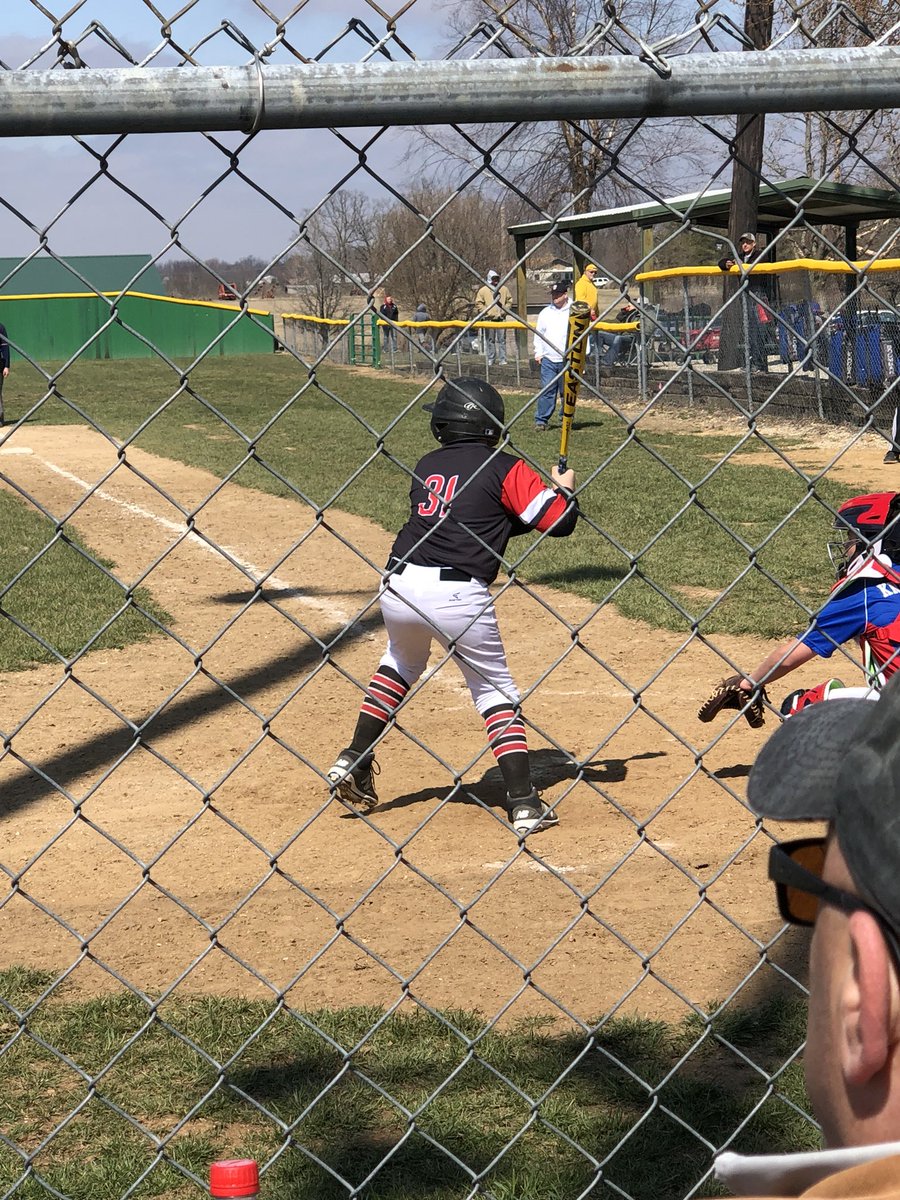 MceScience's tweet photo. One of the perks of being a teacher? Getting the invite to watch our students play the sports they love outside of school! #MCEPRIDE #31 #ilovemyjob https://t.co/6KPAE5nhYW