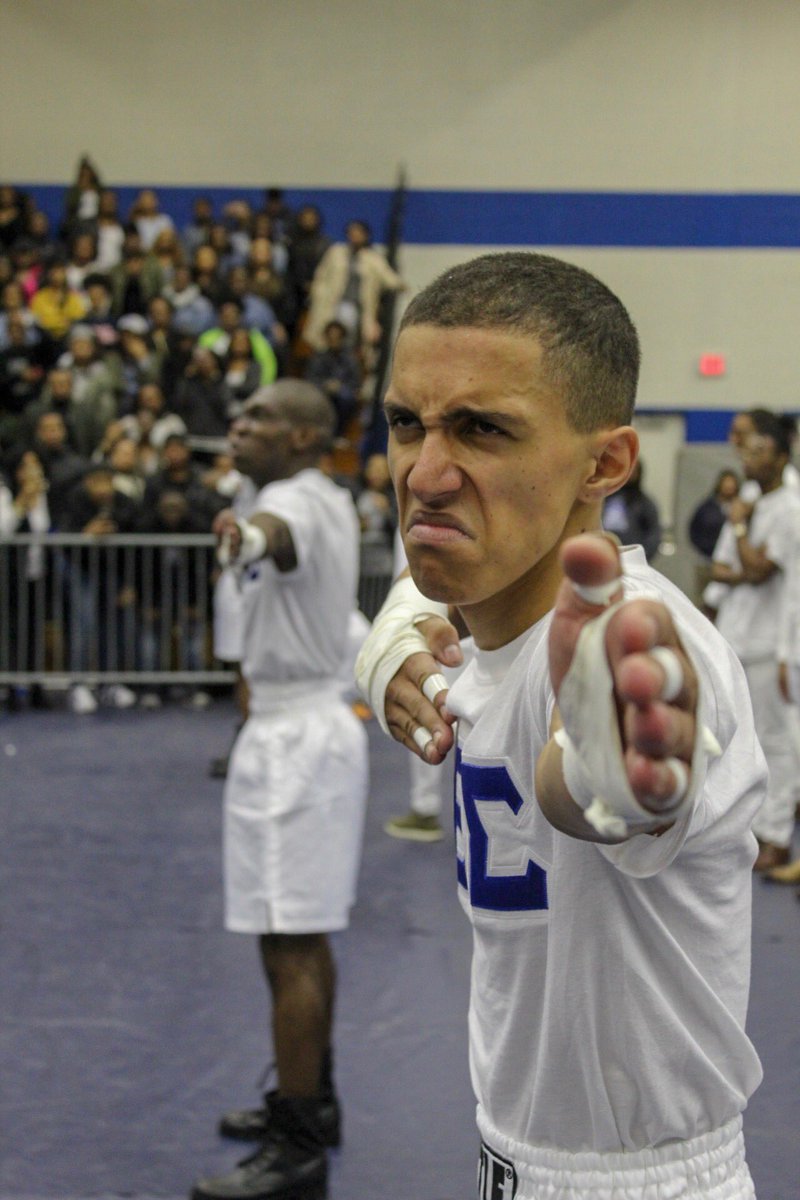 tevo757's tweet image. The Road to Sigma Land was long but my line brothers and I made it. Crossing those Burning Sands into a Life like no other! Happy to be to a part of something so rich. And on that note, blessed to be a man of sigma, especially Spring ‘18 ΒΓ !
#BluePhi #1914